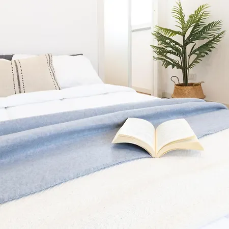 Dream In Apartment *